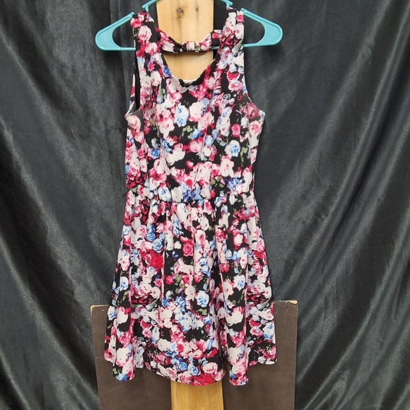 Forever 21 Multicolor. Dress - Picture 5 of 7